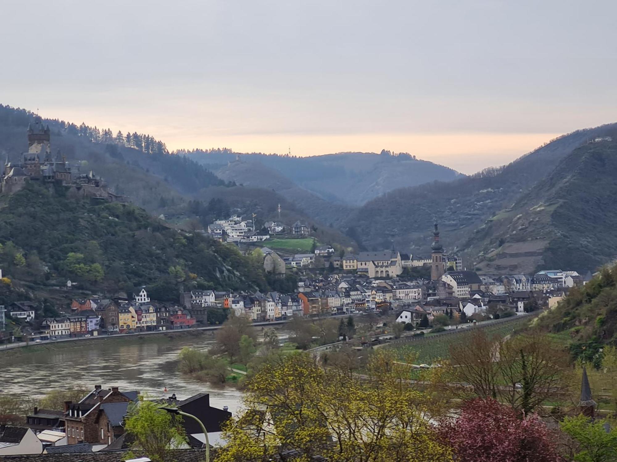 Ferienhaus Am Reilsbach Кохем Екстериор снимка