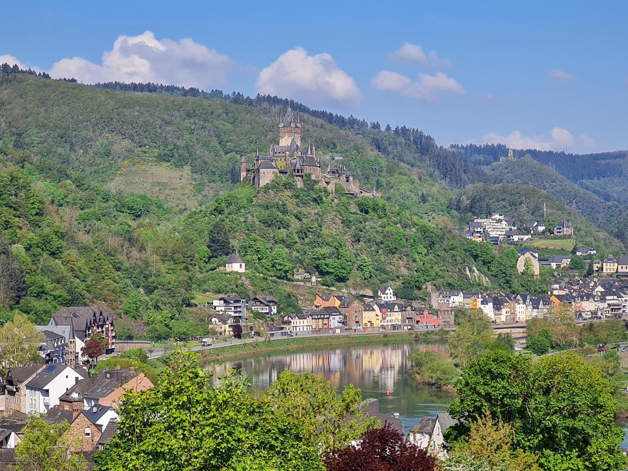 Ferienhaus Am Reilsbach Кохем Екстериор снимка
